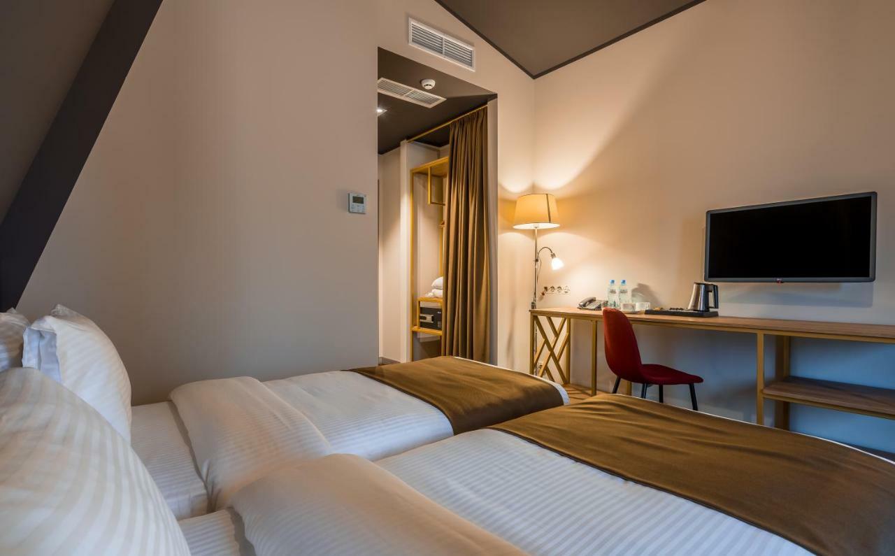 Gladius Inn Boutique Hotel By Dnt Group Tbilisi Exterior photo