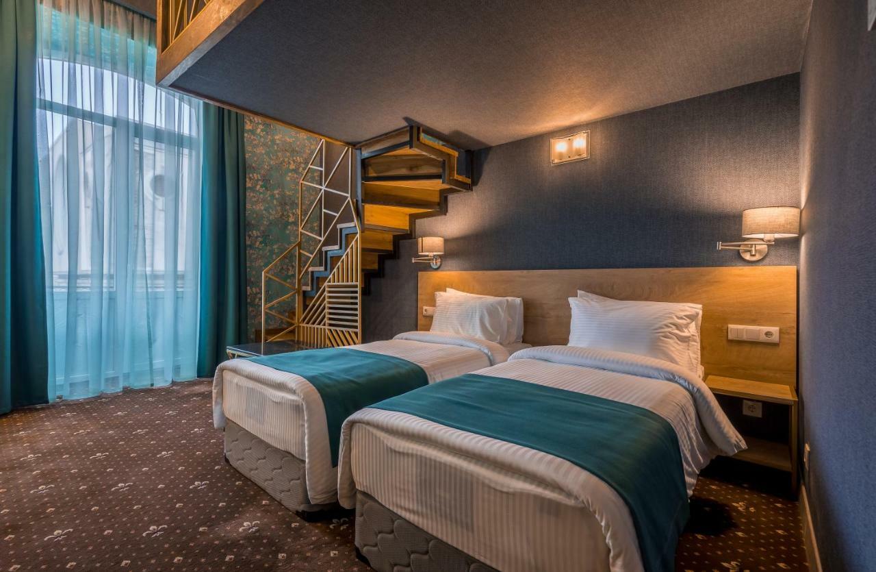 Gladius Inn Boutique Hotel By Dnt Group Tbilisi Exterior photo